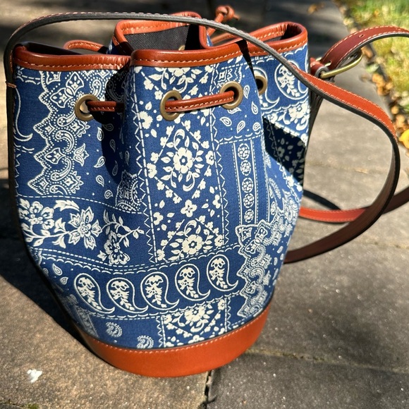 NWT Sezane Mini Farrow Crossbody Bucket Bag in Blue Bandana print - Picture 3 of 10